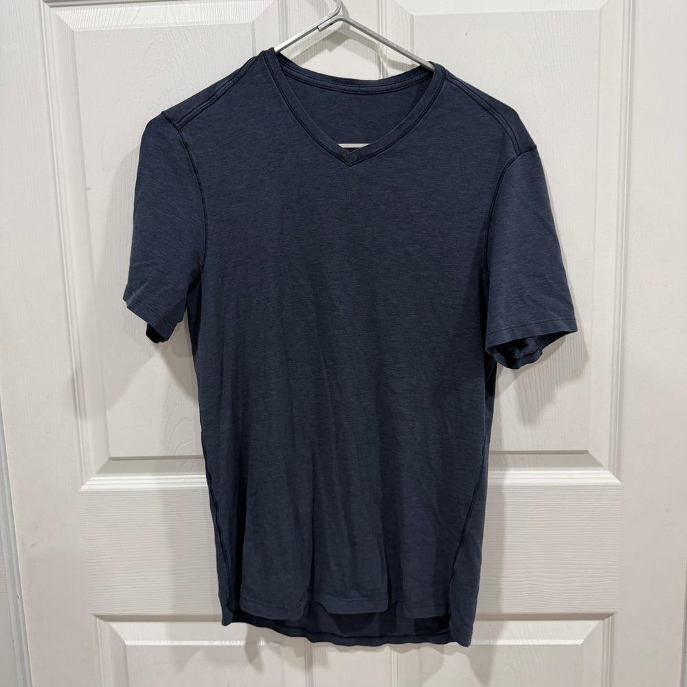 Lululemon Men's V Neck T Shirt Casual Short Sleeve Tee Basic Top medium m - Picture 1 of 5